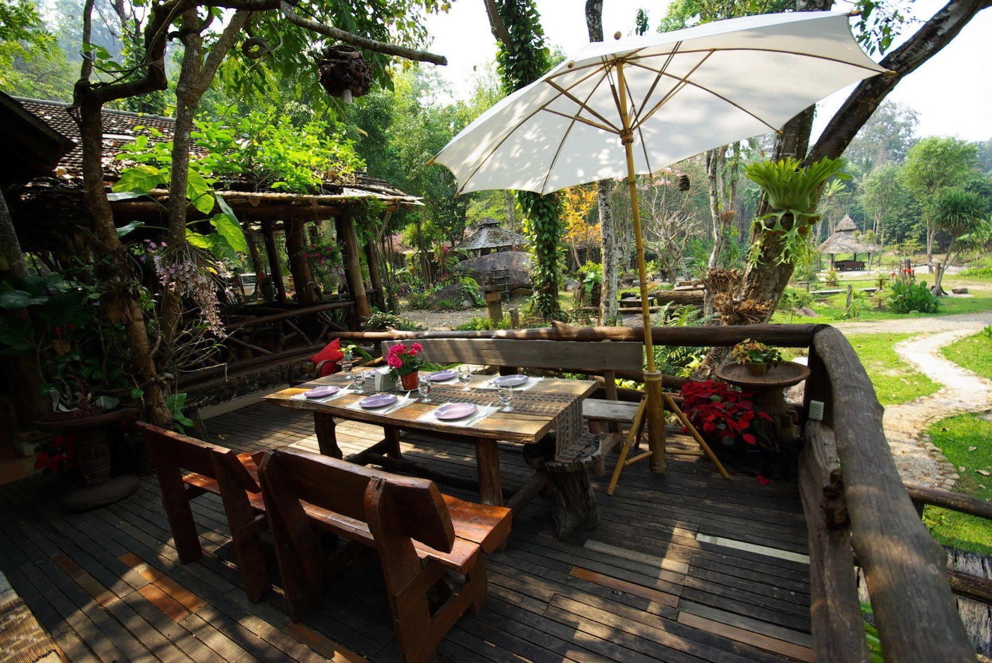 ธารทอง ลอดจ์ Tharnthong Lodge Mae On Exterior foto